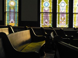 pews